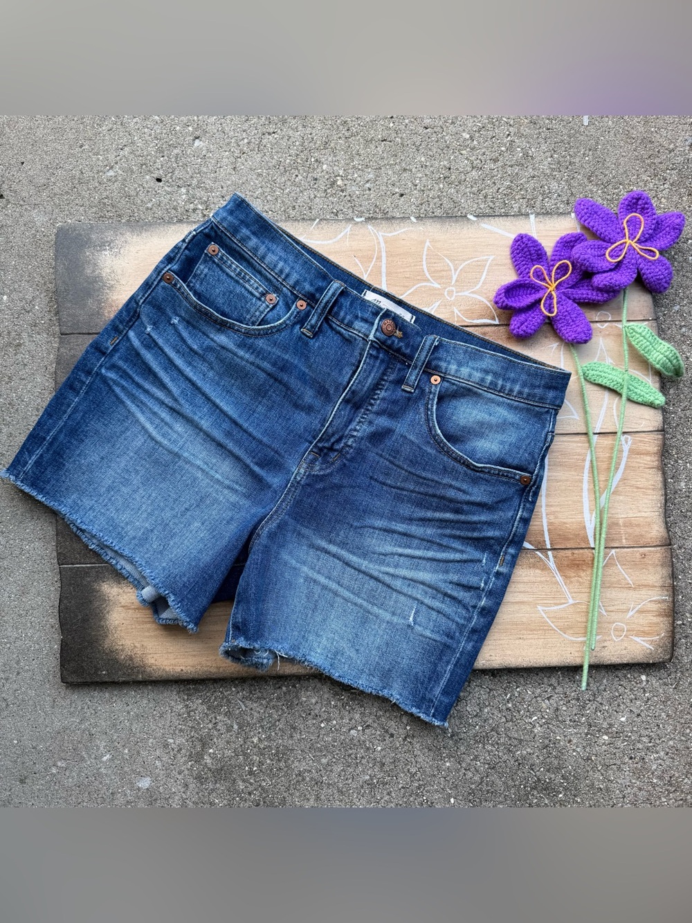 Madewell Jean Shorts Size 28